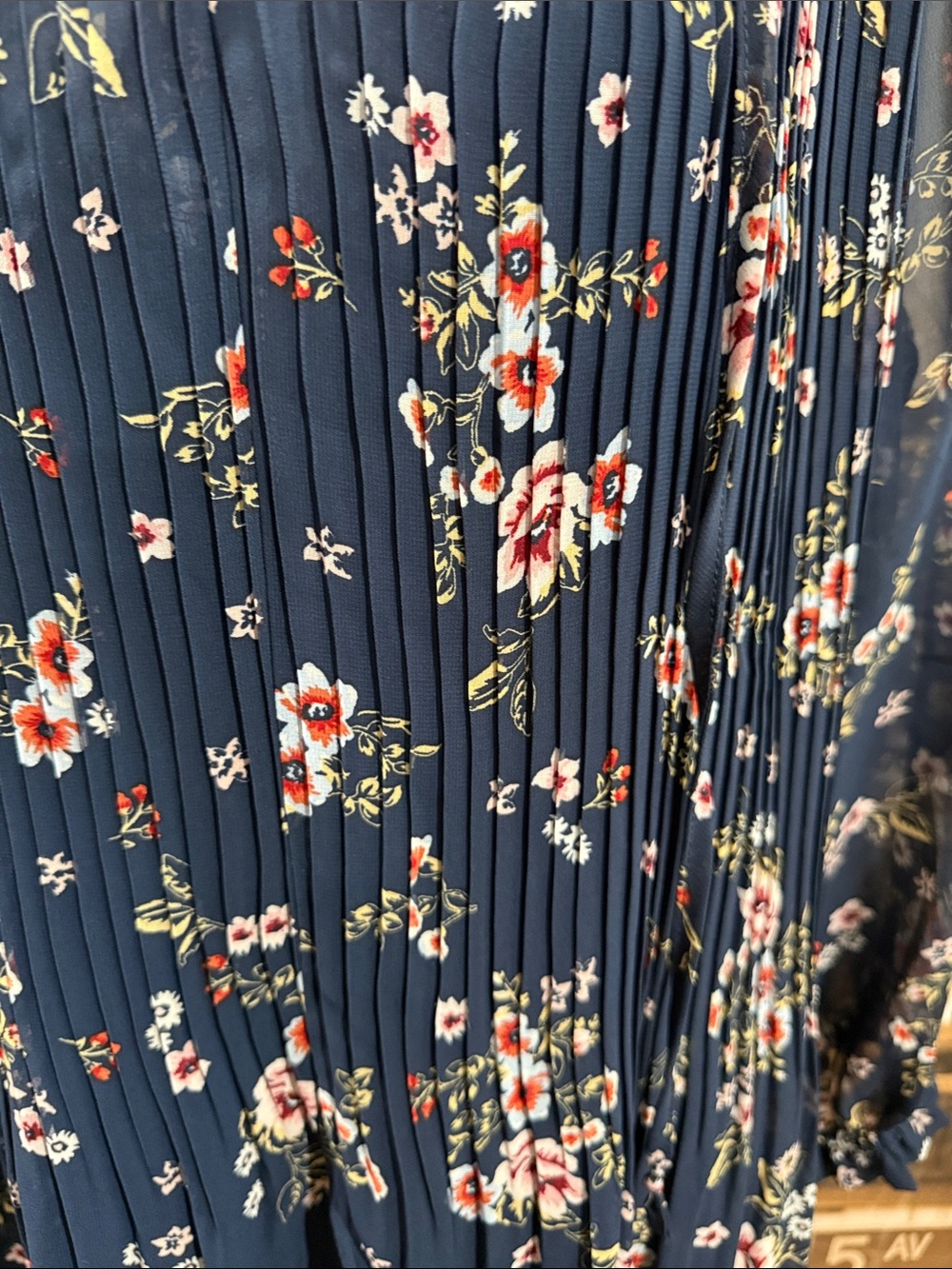 Navy Floral Pleated Long-Sleeve Tunic Dress - Picture 2 of 5